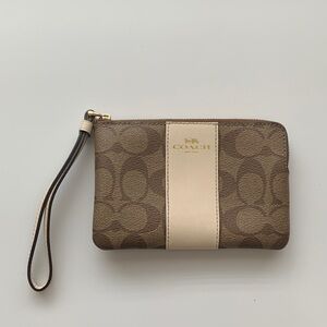 Coach Tan & Cream Pebbled Leather with Corner Zip Wristlet in Signature Canvas